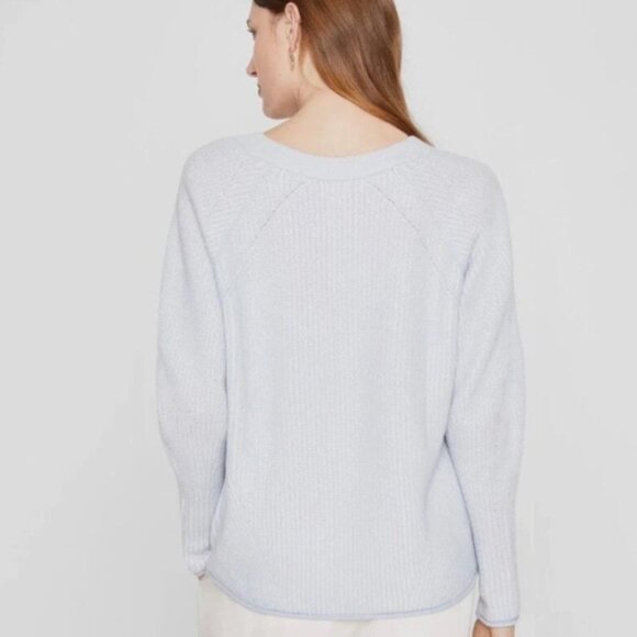 Club Monaco Cashmere V-Neck Sweater XS Soft Ice Blue Soft Knit Minimalist - Picture 2 of 13